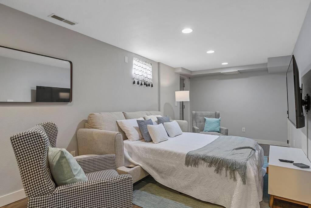Roomy 5 Bed 3 Bath Fire Place Large Outdoor Space مدينة رابيد المظهر الخارجي الصورة