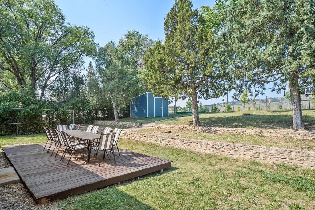 Roomy 5 Bed 3 Bath Fire Place Large Outdoor Space مدينة رابيد المظهر الخارجي الصورة